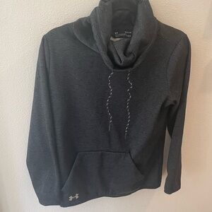 Under Armour Cold gear Loose Fit Pullover With Cowl Neck With Draw String Size S